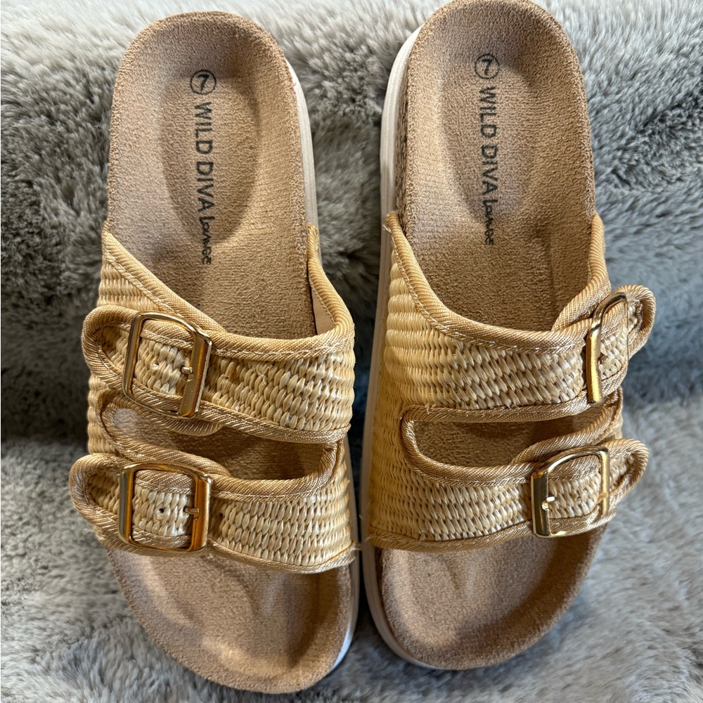Wild Diva Women's Woven Tan Sandals